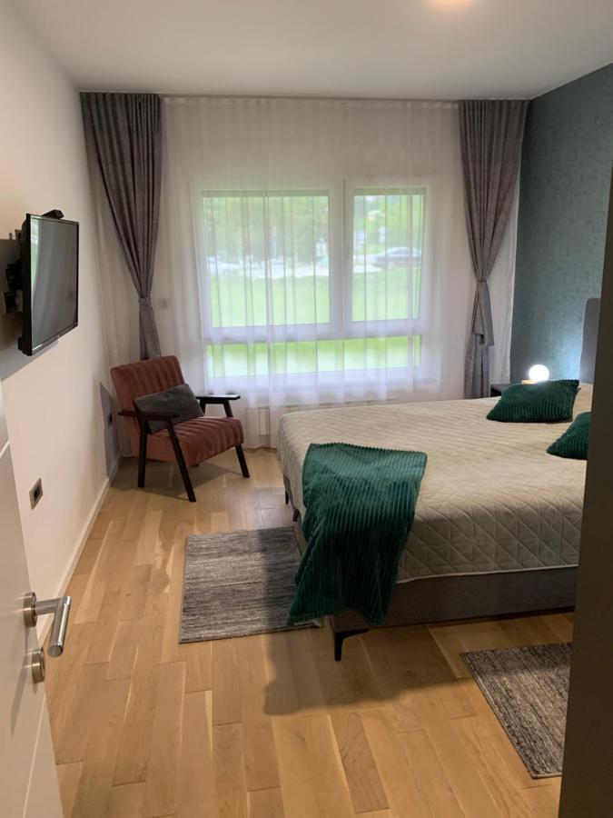 Park Lake Suite Tuzla Bagian luar foto