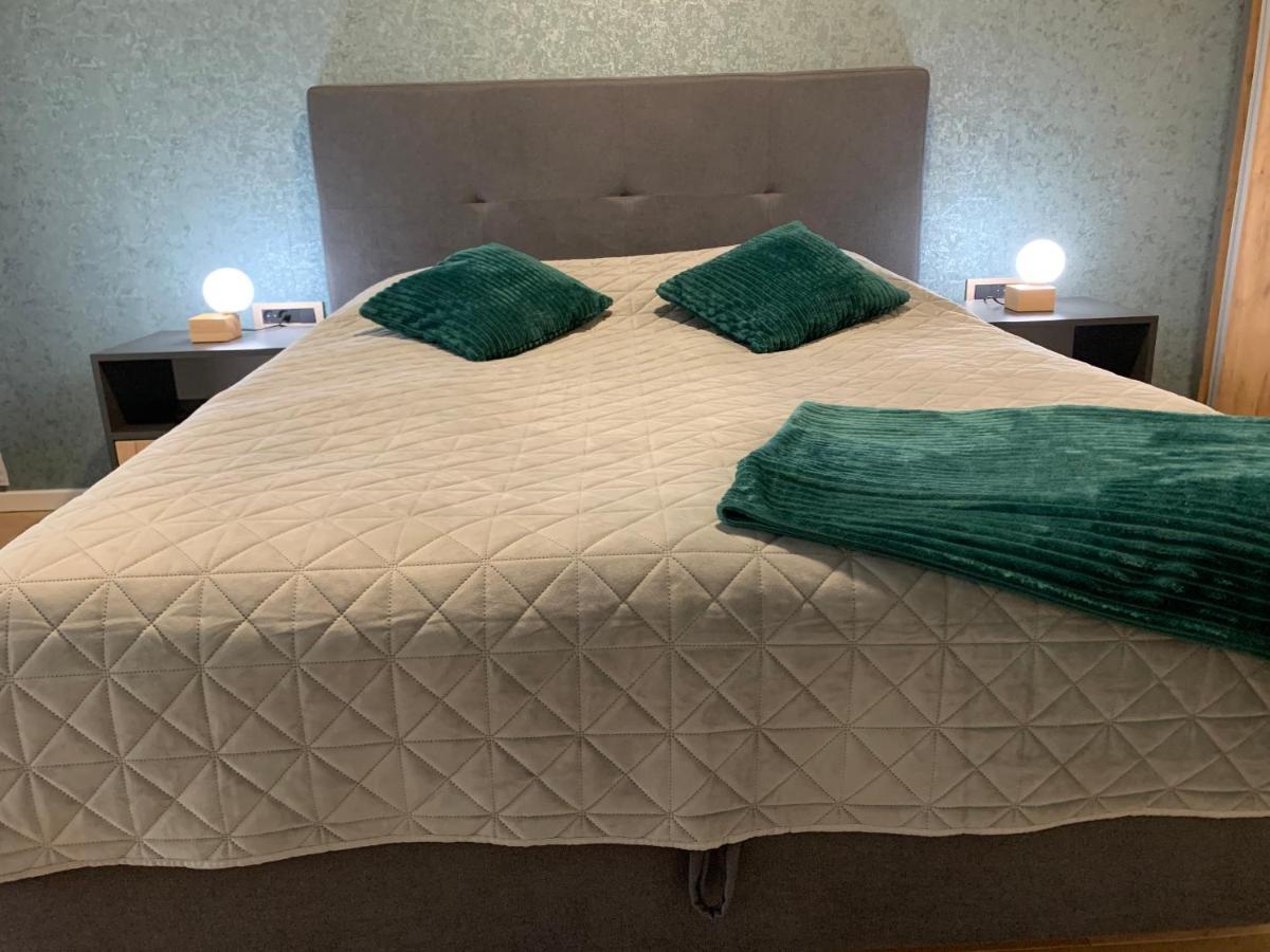 Park Lake Suite Tuzla Bagian luar foto
