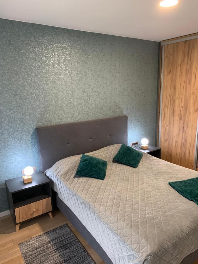 Park Lake Suite Tuzla Bagian luar foto