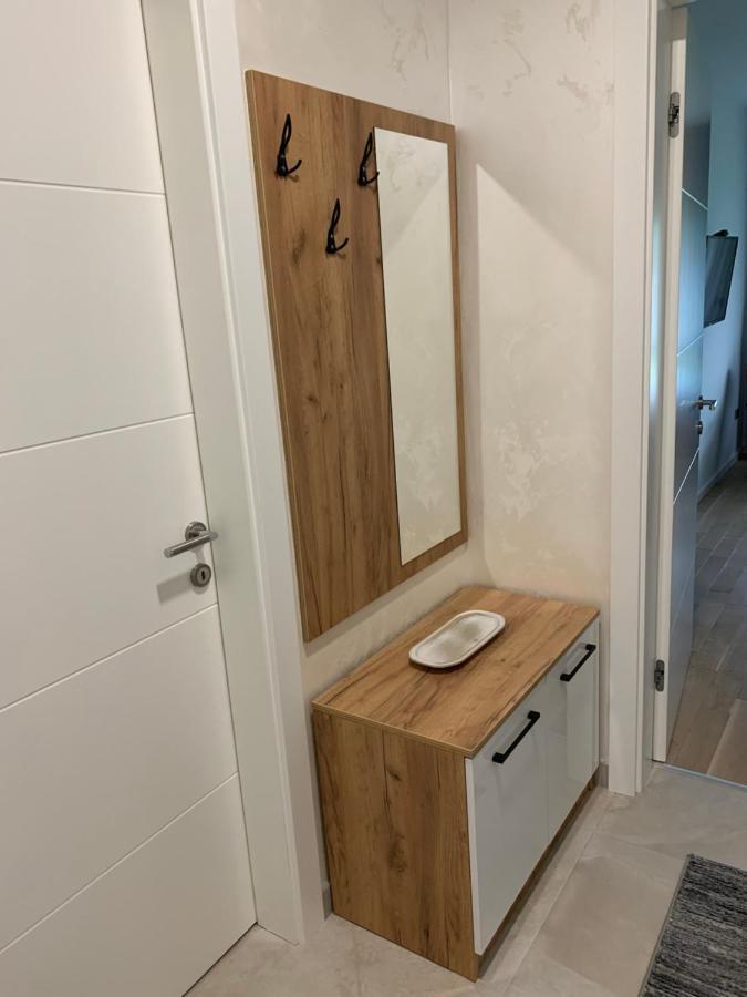 Park Lake Suite Tuzla Bagian luar foto
