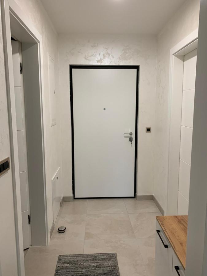 Park Lake Suite Tuzla Bagian luar foto