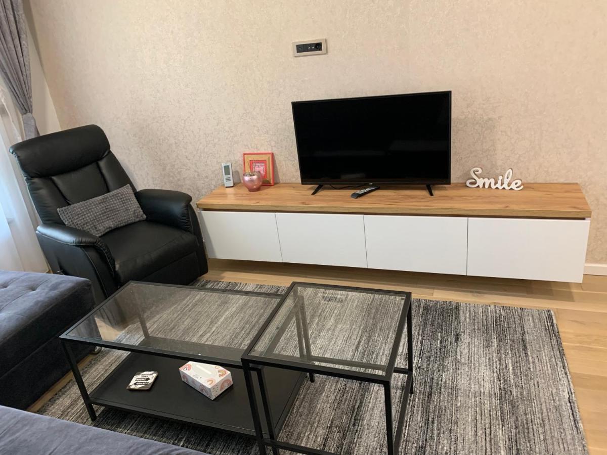 Park Lake Suite Tuzla Bagian luar foto
