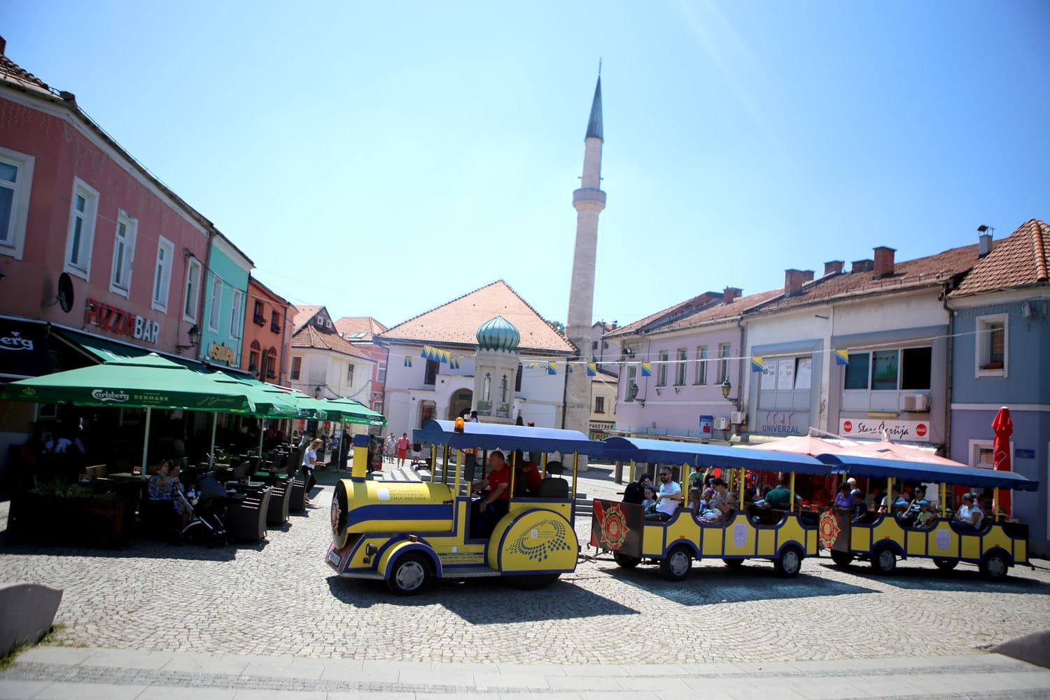 Park Lake Suite Tuzla Bagian luar foto
