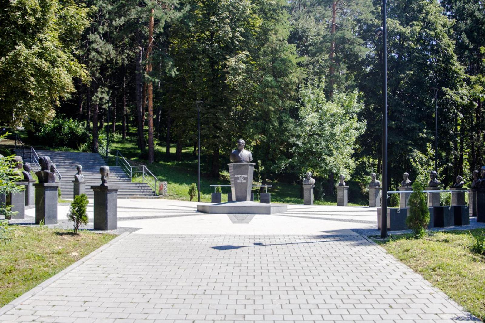 Park Lake Suite Tuzla Bagian luar foto
