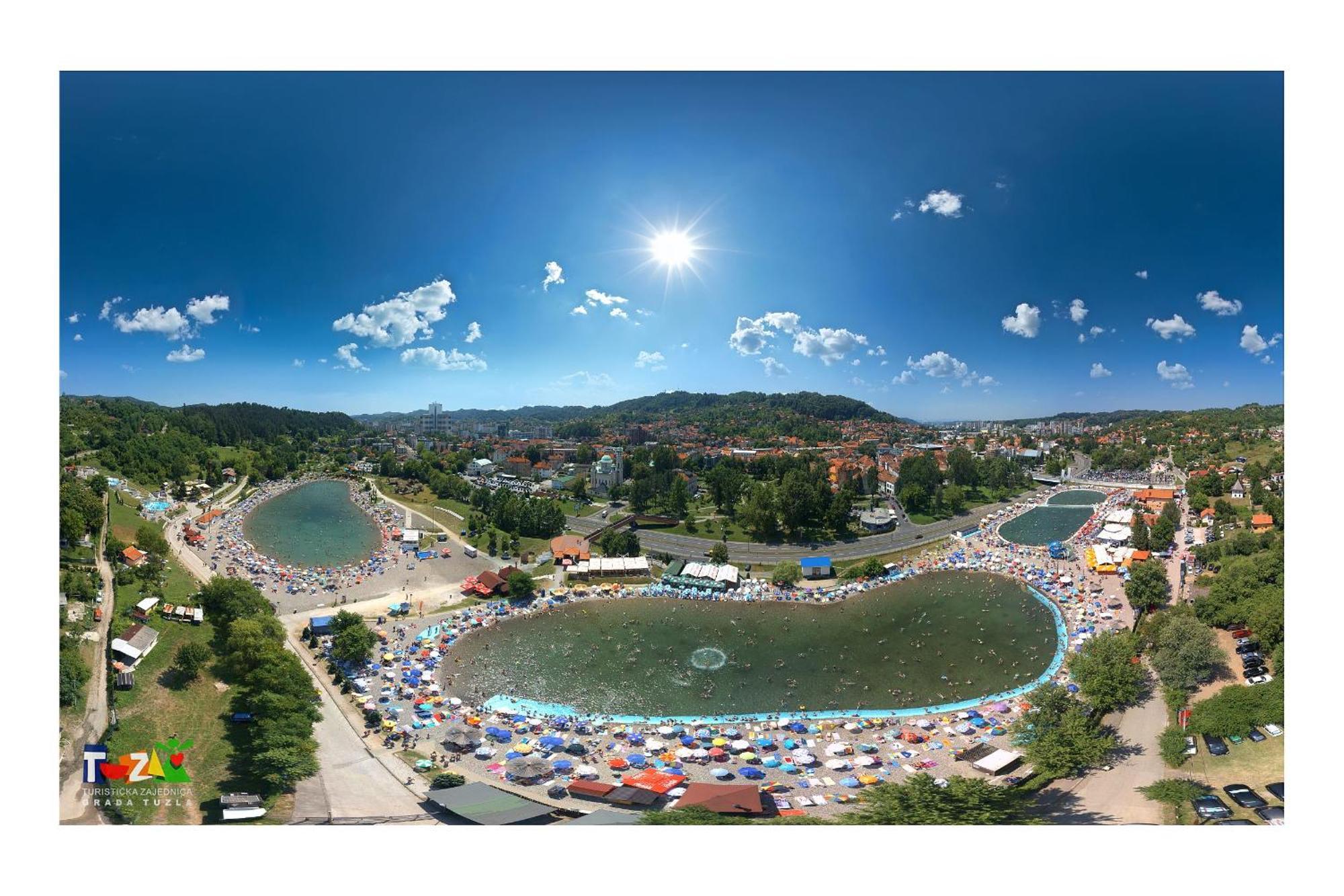 Park Lake Suite Tuzla Bagian luar foto