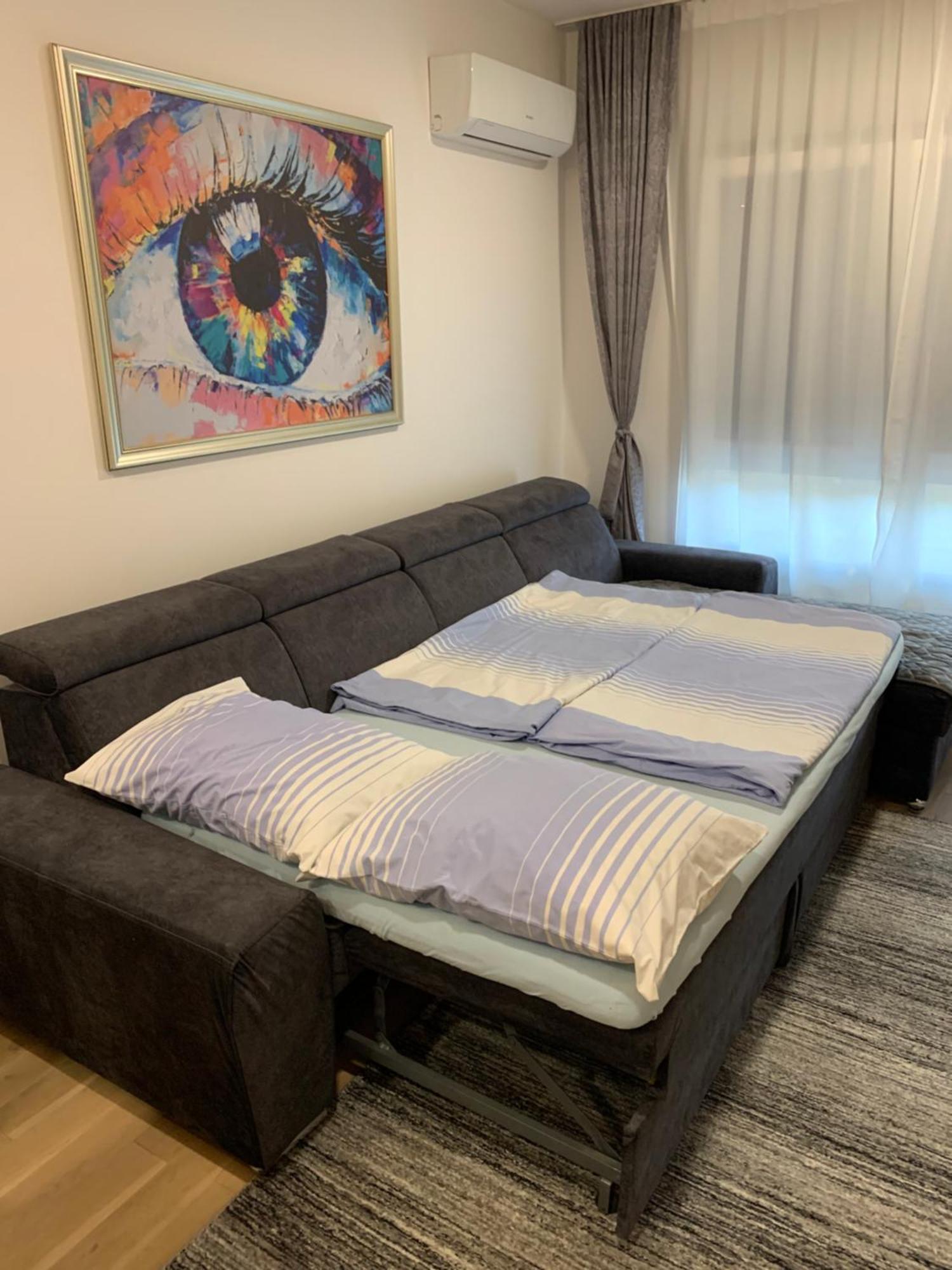 Park Lake Suite Tuzla Bagian luar foto